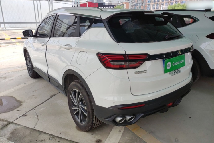GEELY Coolray 2023 image de voiture #5
