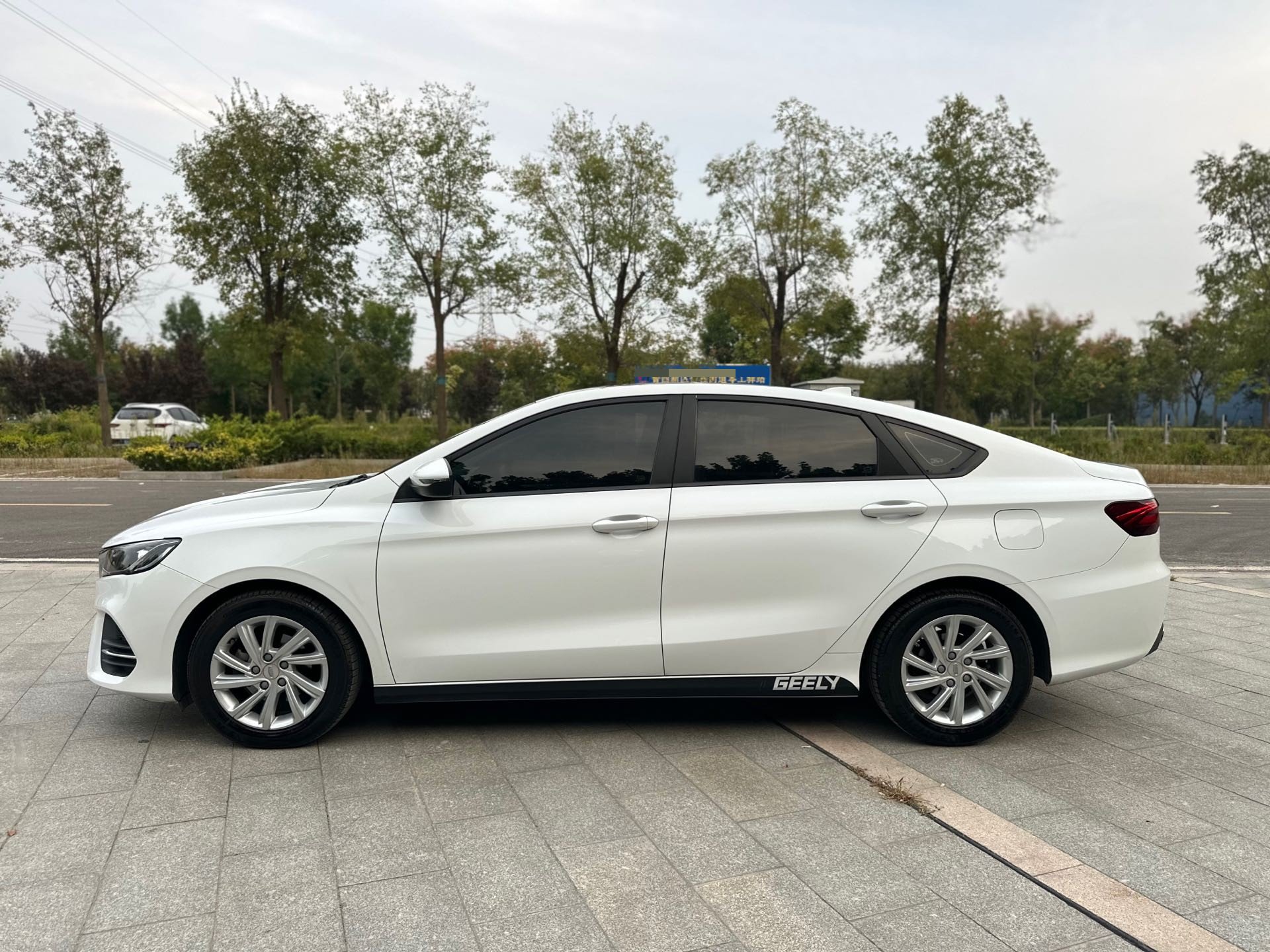 GEELY Binray 2020 #5 GEELY Binray 2020 image de voiture #5