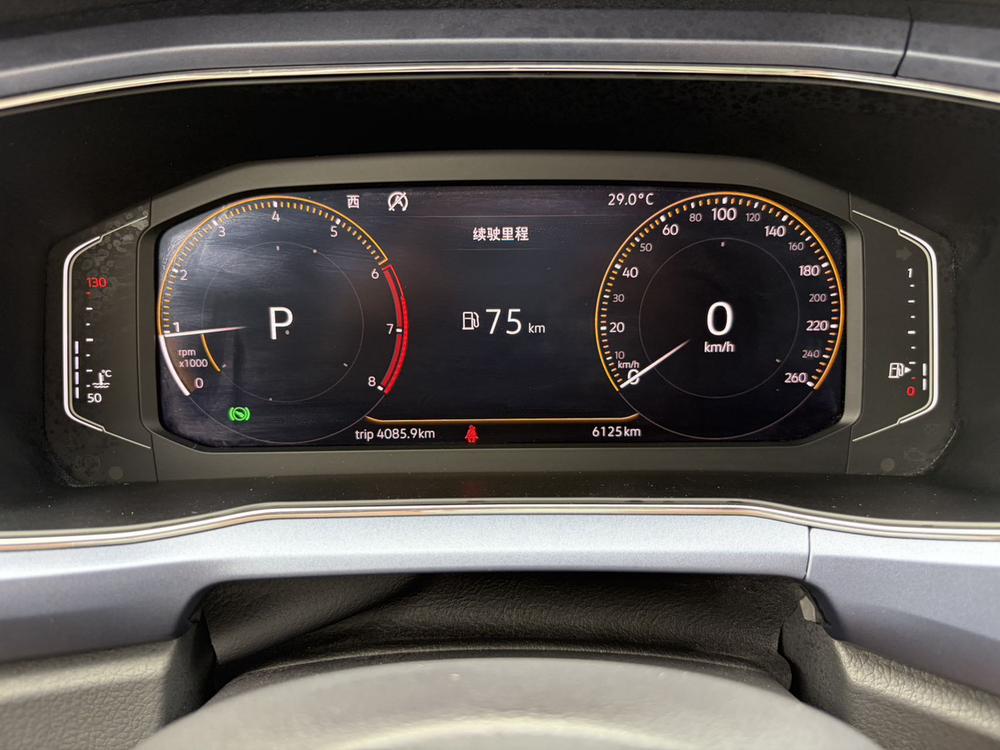 Volkswagen T-Cross 2020 car image #17