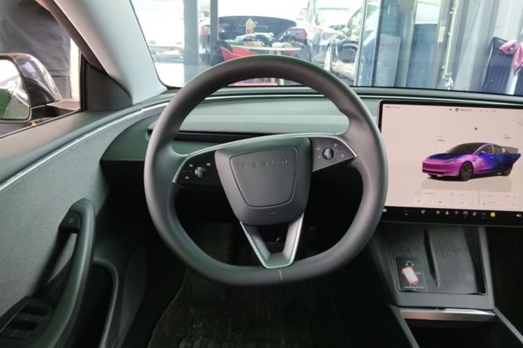 Tesla Model 3 2024 #11 Tesla Model 3 2024 car image #11