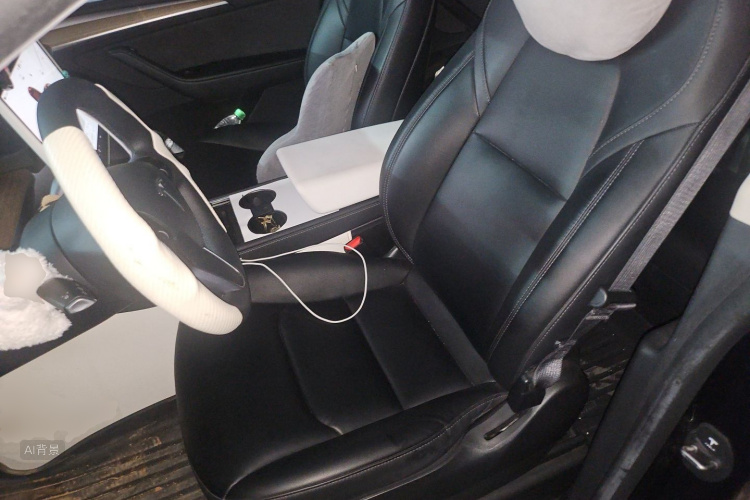 Tesla Model Y 2022 #17 Tesla Model Y 2022 car image #17