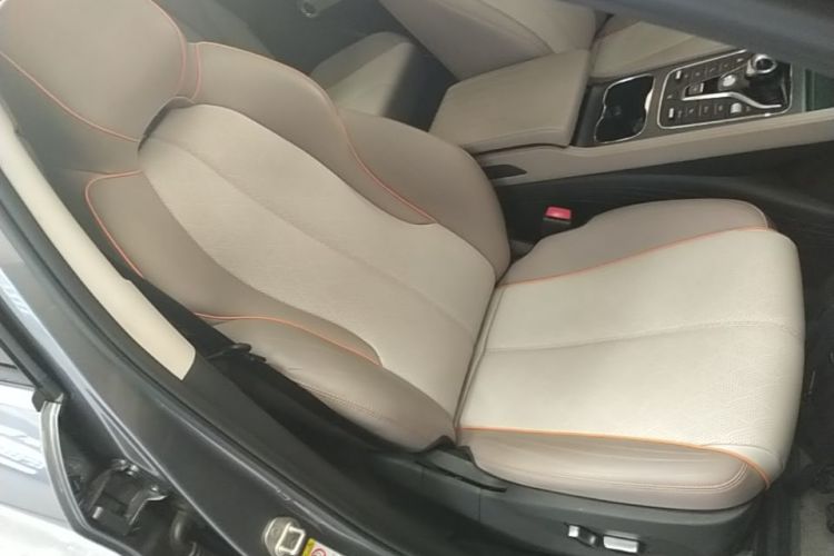 BYD Yuan Plus 2024 immagine di auto #24