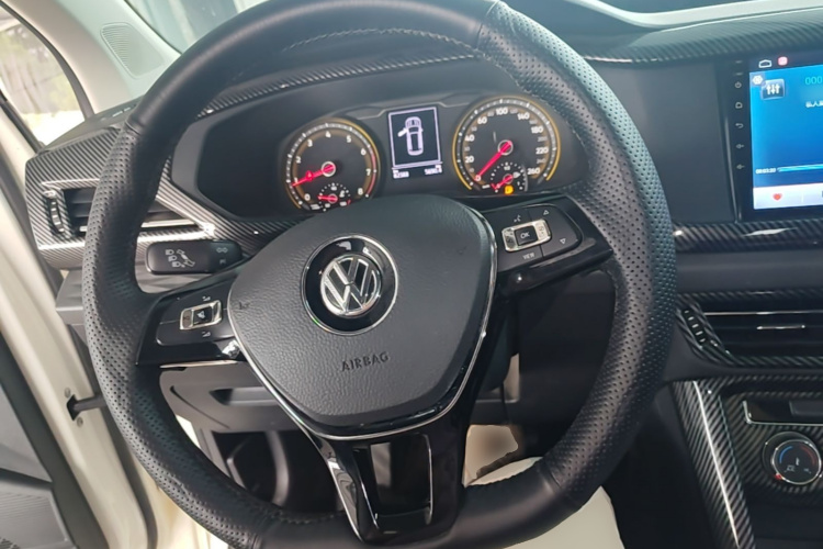 Volkswagen Tharu 2020 #11 Volkswagen Tharu 2020 car image #11