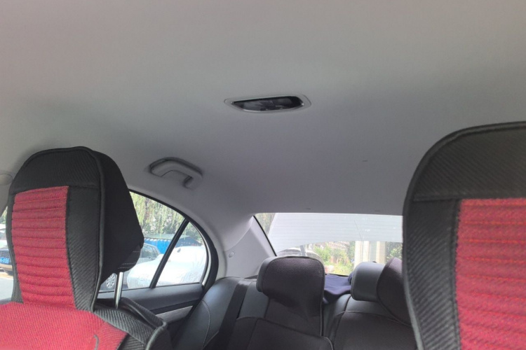 GEELY Emgrand 2019 #16 GEELY Emgrand 2019 car image #16