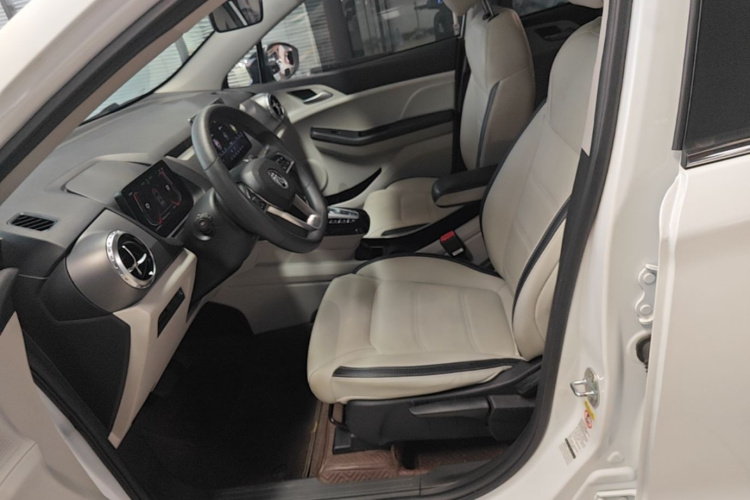BYD Yuan Pro 2021 car image #19