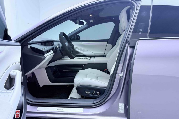 MI SU7 2025 car image #16