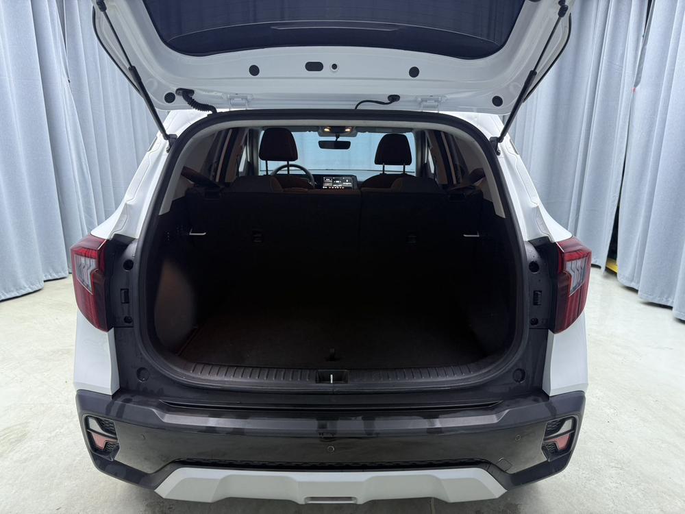 2023 #24 2023 imagen de coche #24