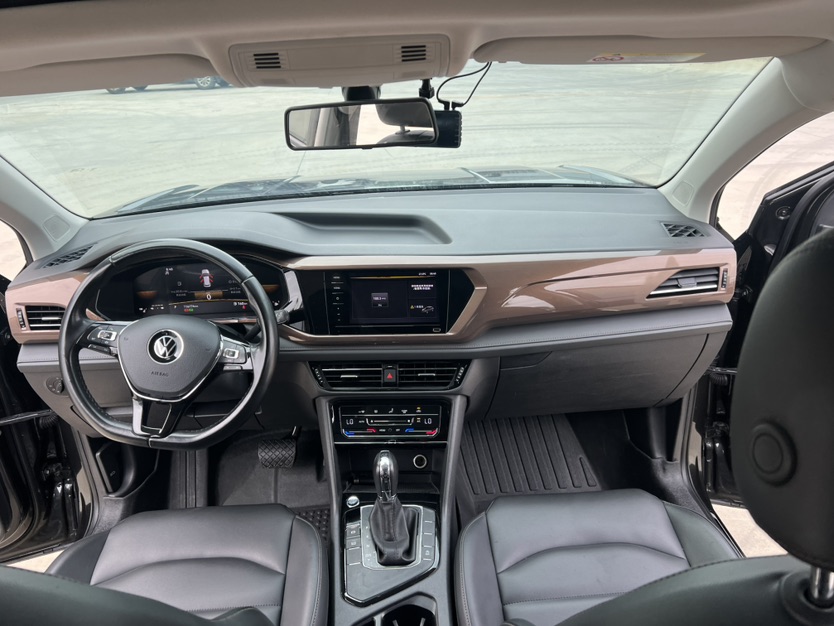 Volkswagen Tharu 2022 #9 Volkswagen Tharu 2022 car image #9