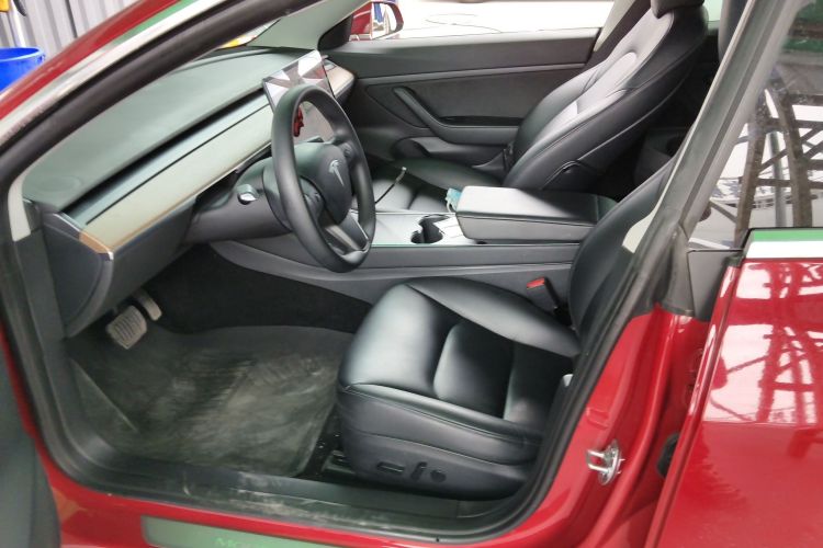 Tesla Model 3 2020 car image #15
