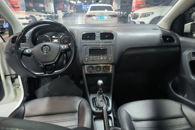 Volkswagen Polo 2017 #10 Volkswagen Polo 2017 car image #10