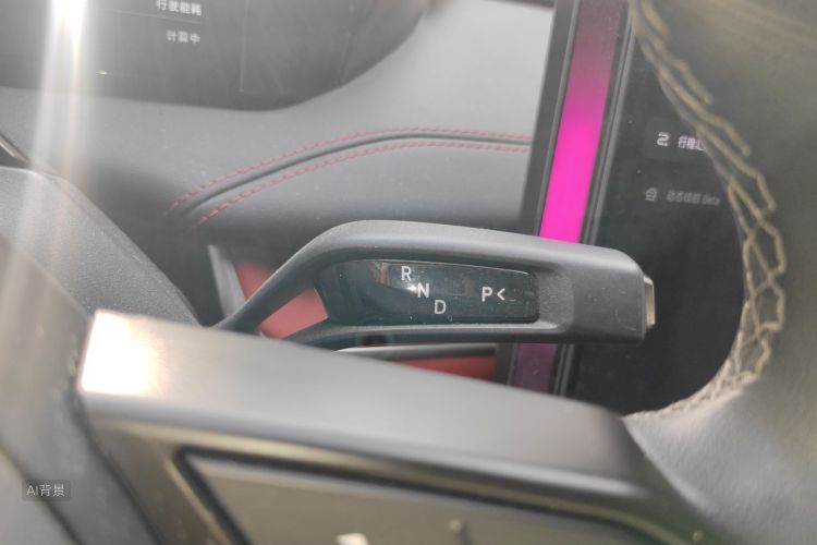 MI SU7 2024 car image #16