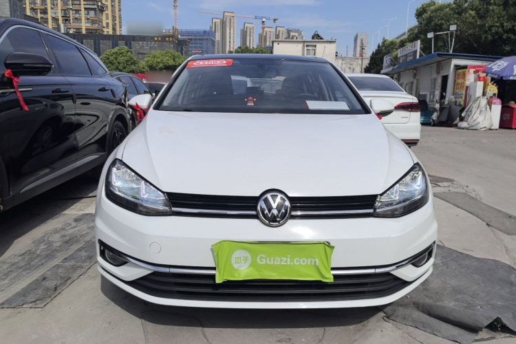 Volkswagen Golf 2019 #3 Volkswagen Golf 2019 car image #3