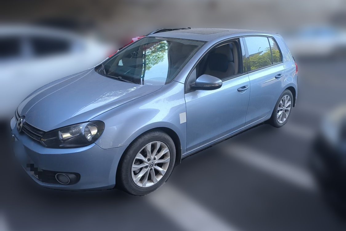 Volkswagen Golf 2012 صورة سيارة 