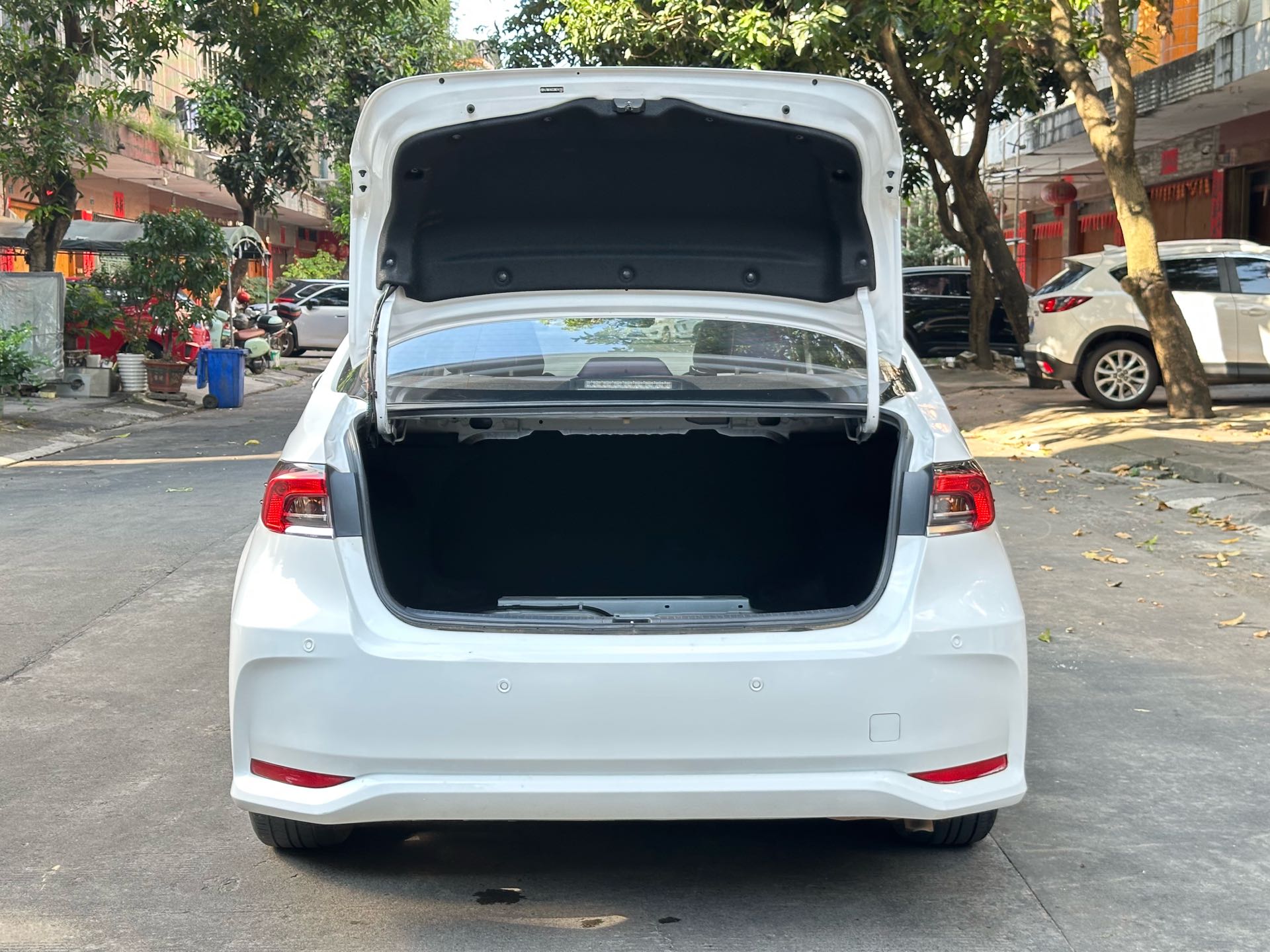 Toyota Corolla 2023 immagine di auto #5