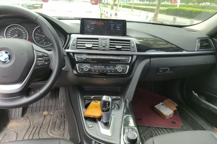 BMW 3 Series 2017 #13 BMW 3 Series 2017 immagine di auto #13