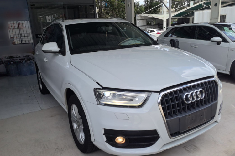 Audi Q3 2015 #4 Audi Q3 2015 car image #4