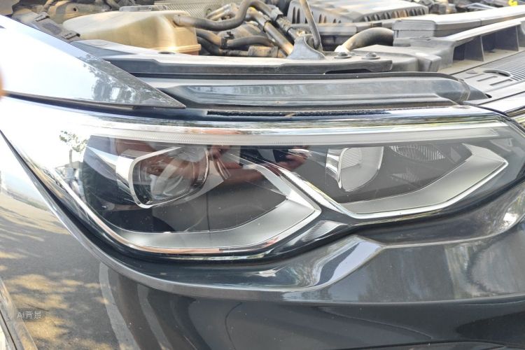 Volkswagen Golf 2022 car image #8