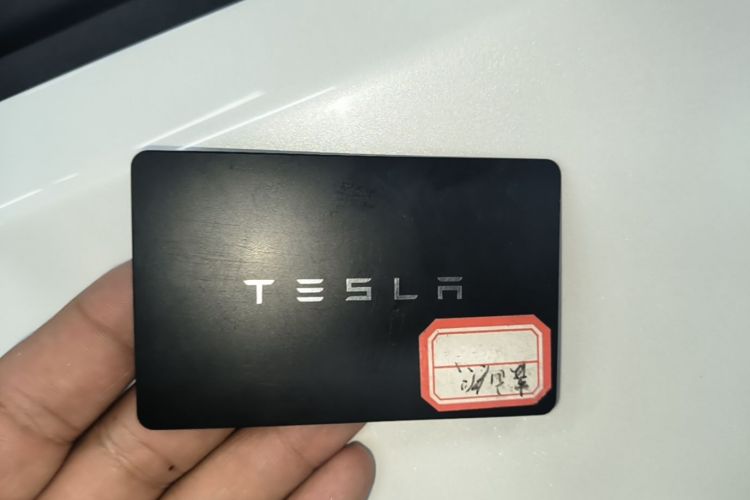 Tesla Model Y 2022 #9 Tesla Model Y 2022 immagine di auto #9