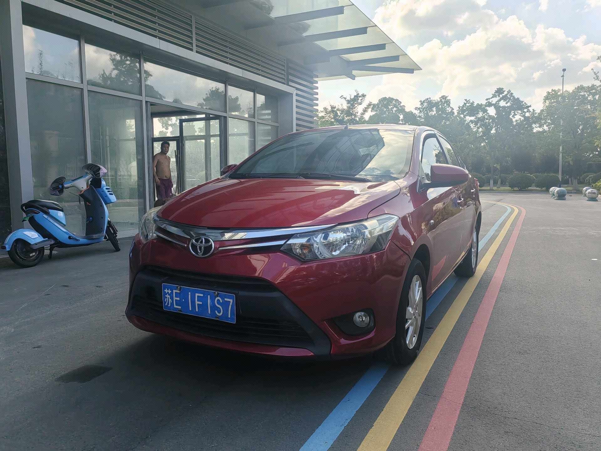 Toyota Vios 2015 Toyota Vios 2015 car image