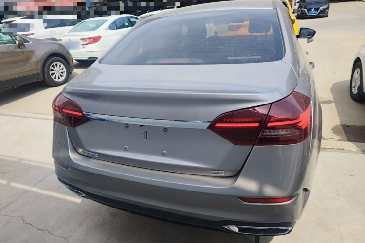 GEELY Emgrand 2021 car image #6