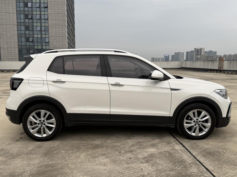 Volkswagen T-Cross 2021 #8 Volkswagen T-Cross 2021 car image #8