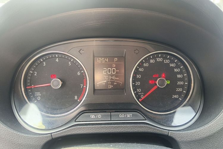 Volkswagen Polo 2019 imagem de carro #12
