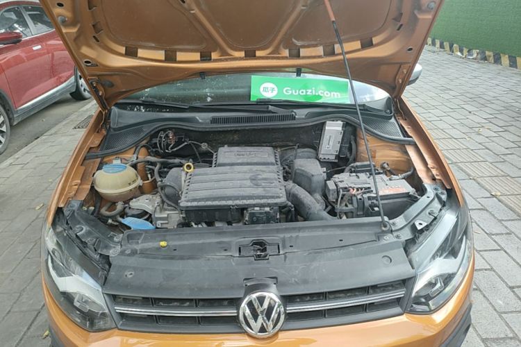Volkswagen Polo 2015 #20 Volkswagen Polo 2015 car image #20