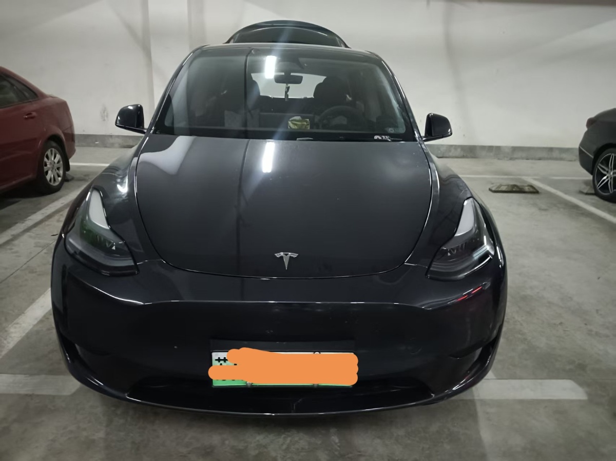 Tesla Model Y 2024 #2 Tesla Model Y 2024 car image #2