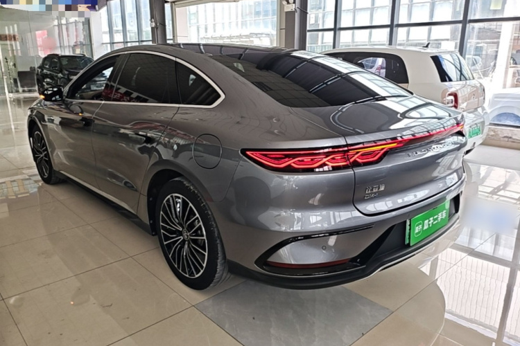BYD Han 2022 #5 BYD Han 2022 car image #5