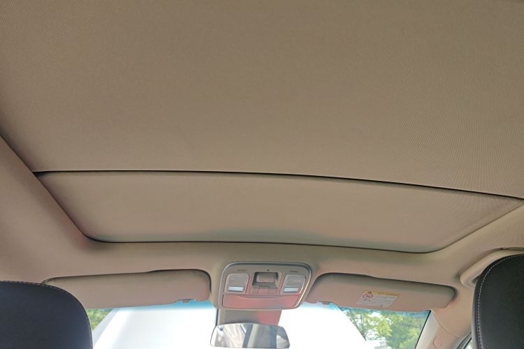 GEELY Emgrand GS 2019 صورة سيارة #18