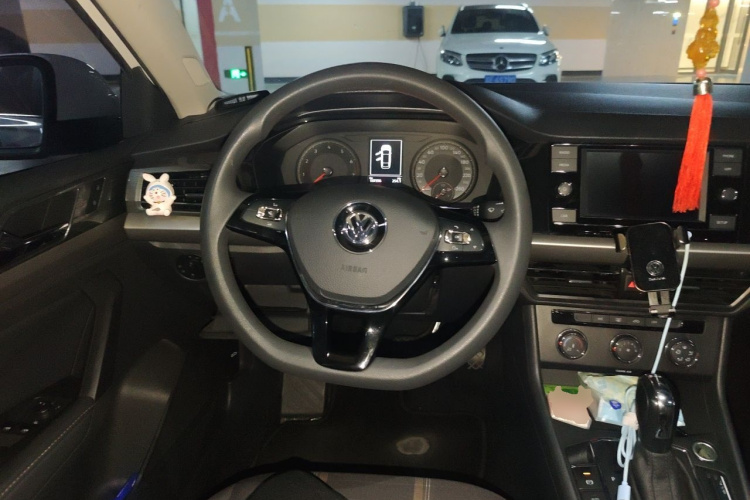 Volkswagen Lavida 2019 #11 Volkswagen Lavida 2019 car image #11