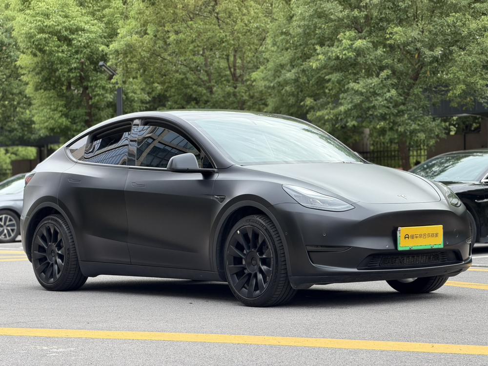 Tesla Model Y 2022 #3 Tesla Model Y 2022 car image #3