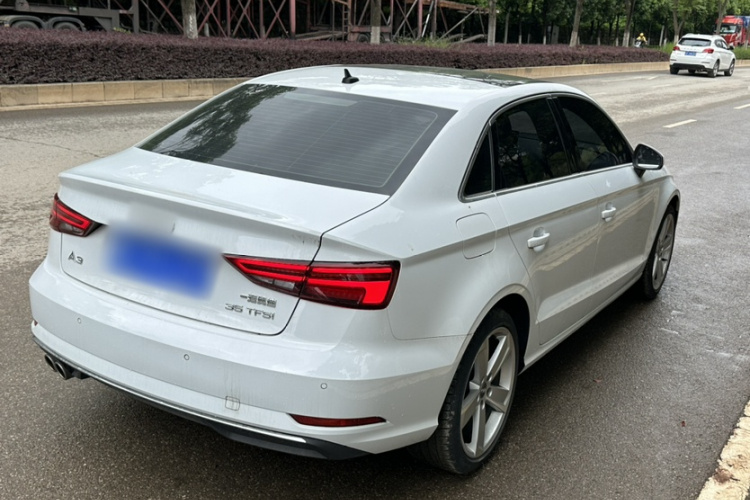 Audi A3 2020 immagine di auto #10