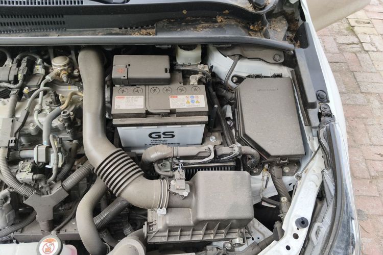 2025 #25 2025 immagine di auto #25