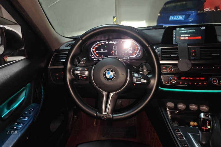 BMW 3 Series 2018 #12 BMW 3 Series 2018 car image #12