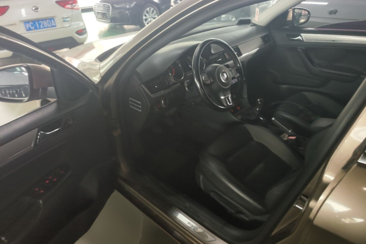Volkswagen Bora 2015 #16 Volkswagen Bora 2015 immagine di auto #16
