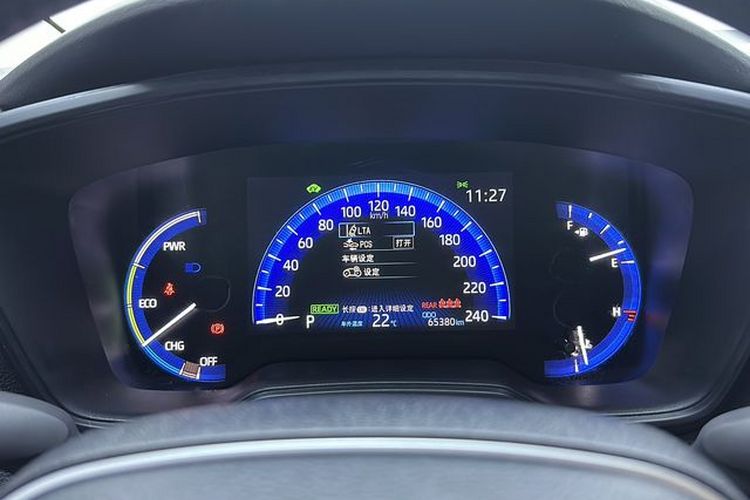 Toyota Corolla 2023 #13 Toyota Corolla 2023 صورة سيارة #13
