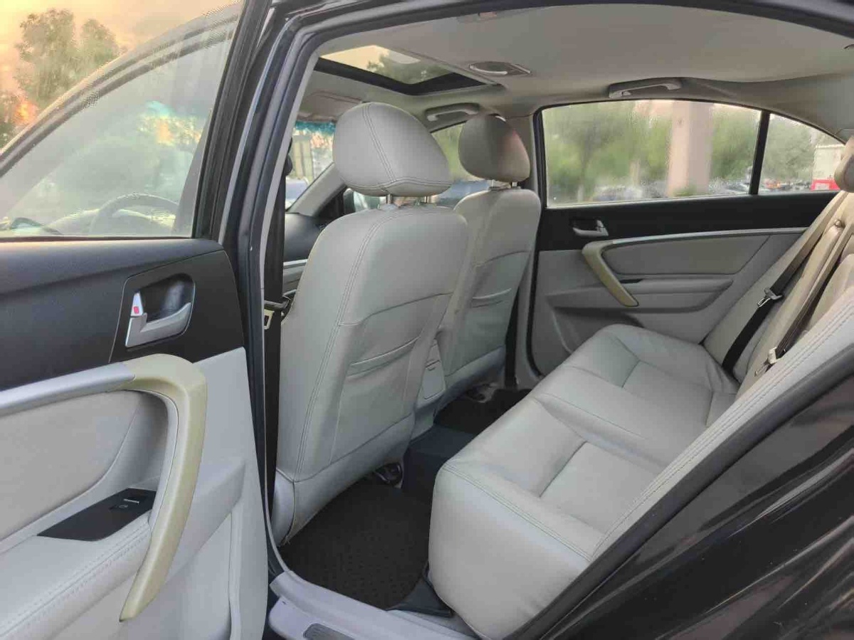GEELY Emgrand 2016 #8 GEELY Emgrand 2016 imagen de coche #8
