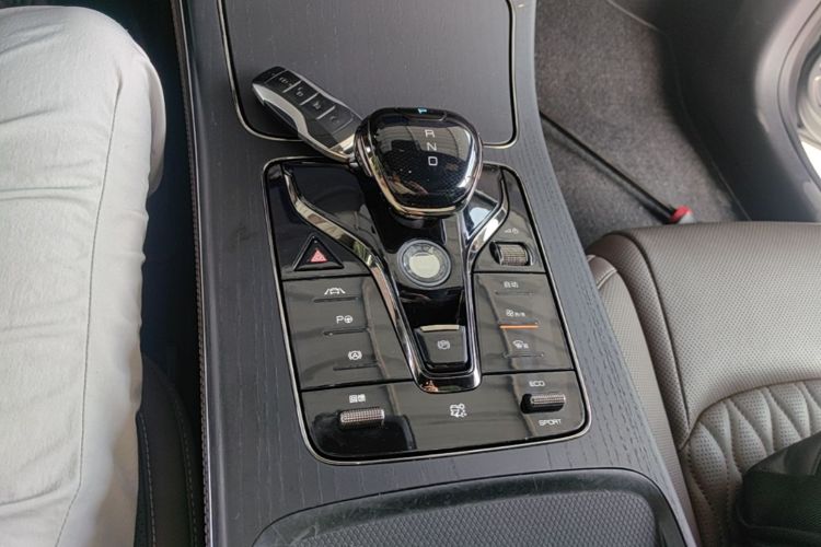 BYD Han 2021 car image #14