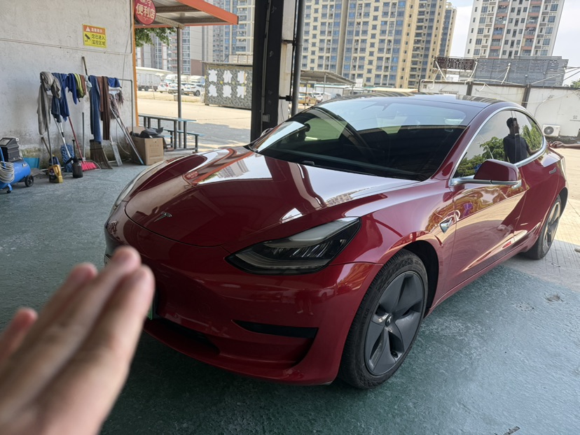 Tesla Model 3 2021 car image 