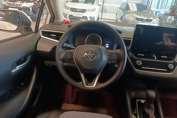 Toyota Corolla 2023 car image #11