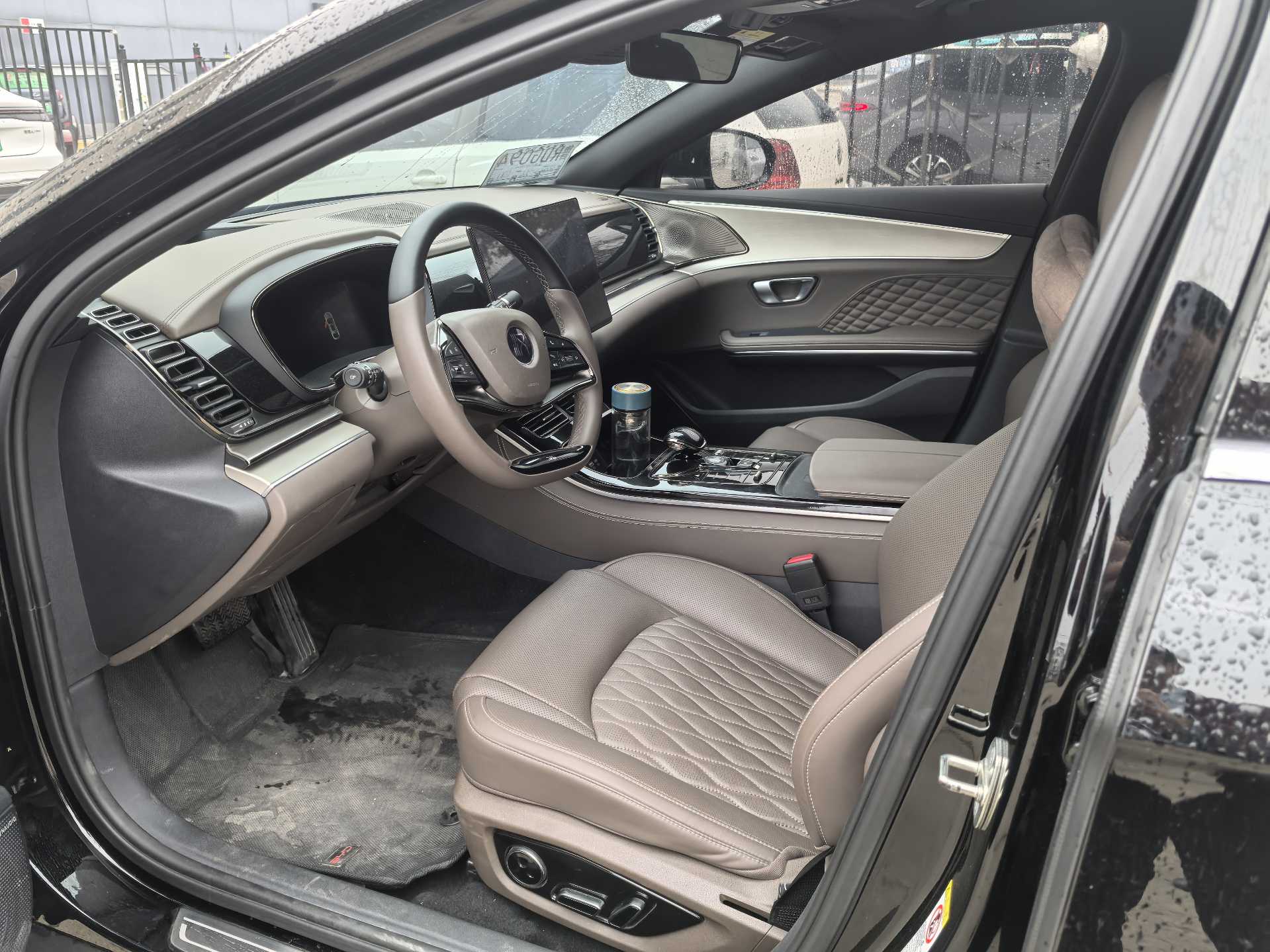 BYD Han 2023 #4 BYD Han 2023 immagine di auto #4