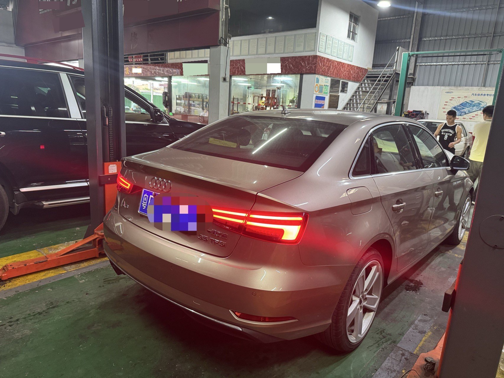 Audi A3 2019 car image #2