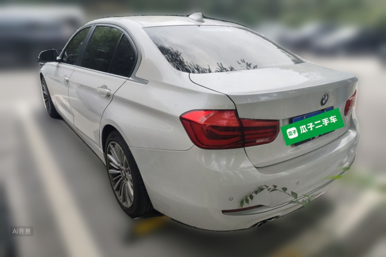 BMW 3 Series 2018 #5 BMW 3 Series 2018 car image #5