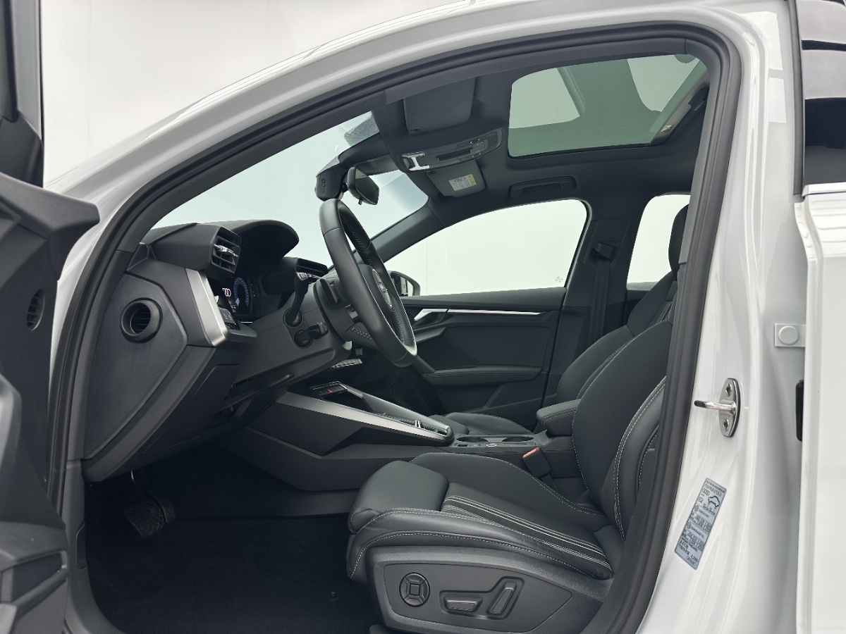 Audi A3 2022 car image #5