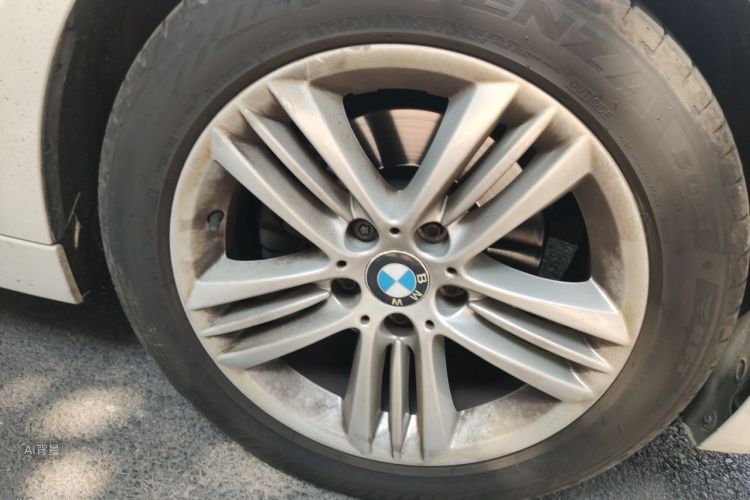 BMW 3 Series 2017 #9 BMW 3 Series 2017 car image #9