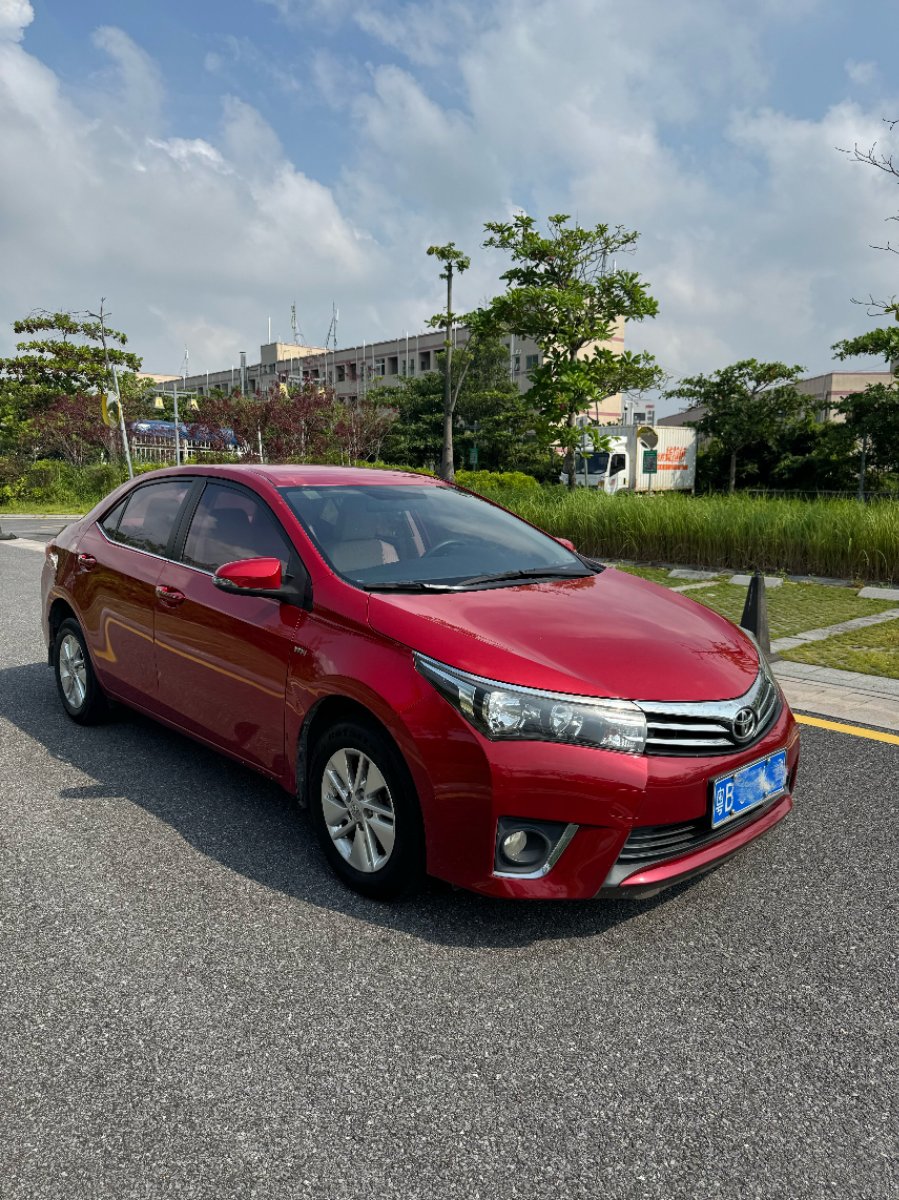 2015 car image #3