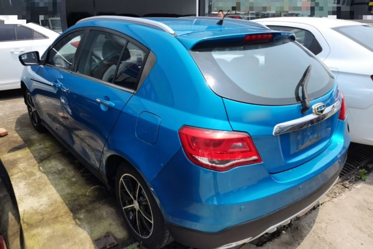 GEELY Emgrand 2016 car image #5