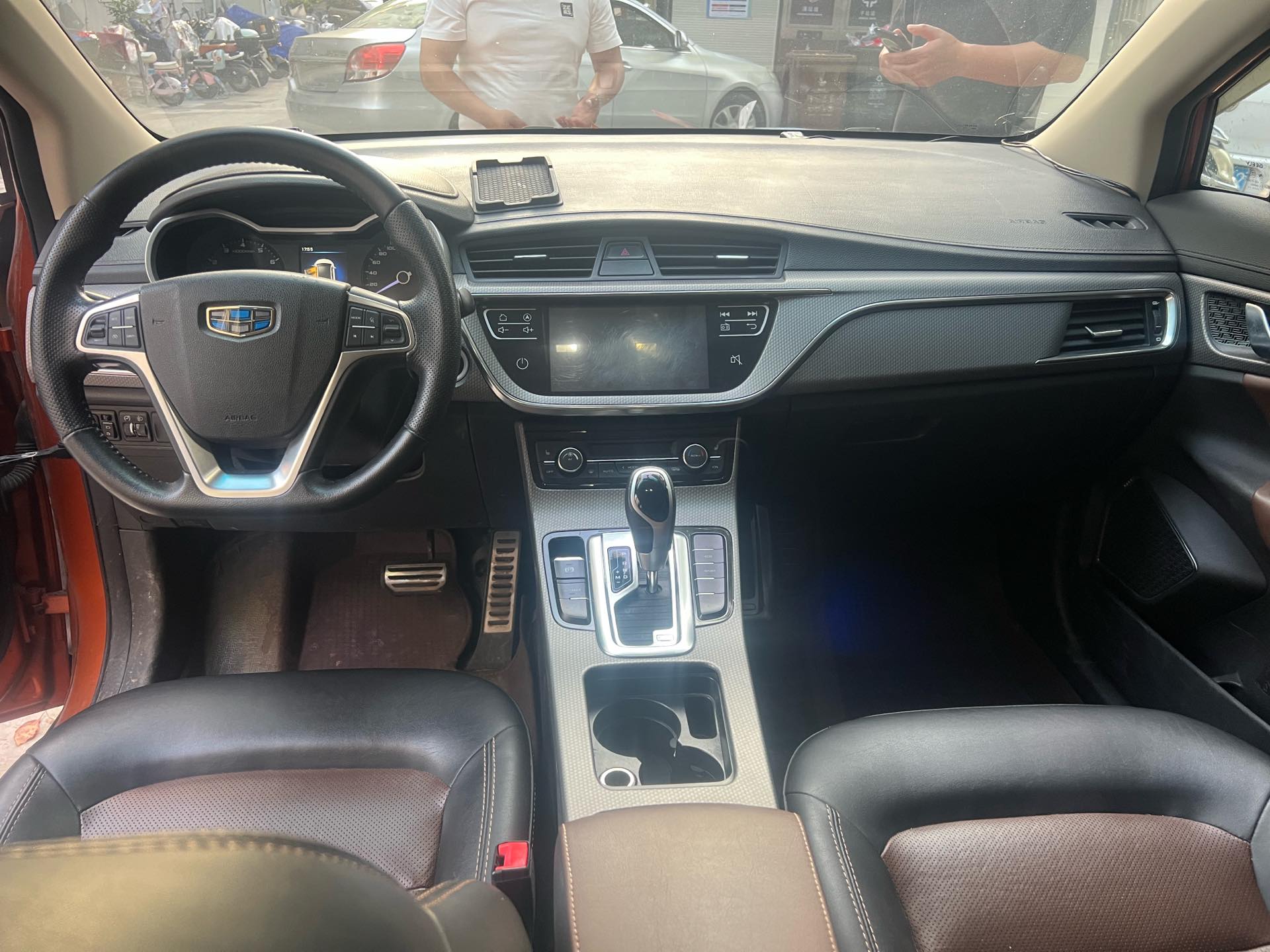 GEELY Emgrand GS 2016 car image #6