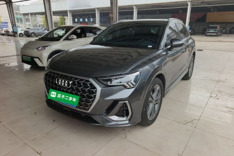Audi Q3 2025 #2 Audi Q3 2025 изображение автомобиля #2